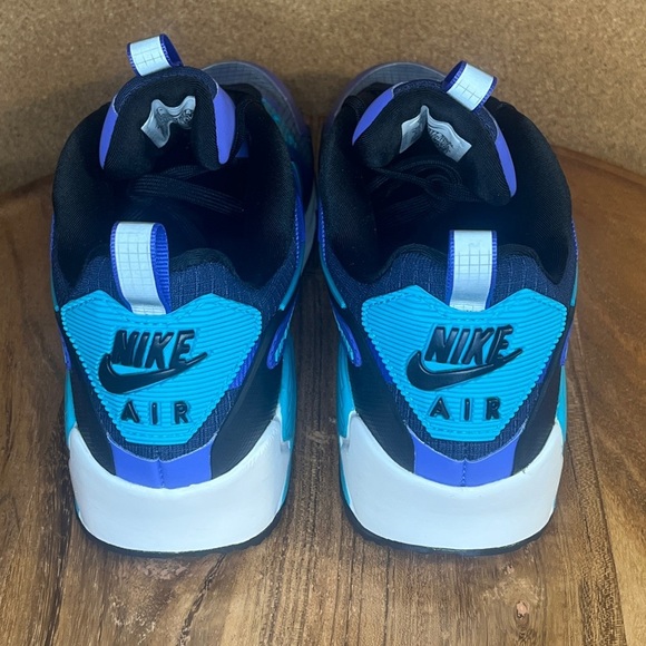 Nike
Air max 90
'DRIFT PERSIAN VIOLET'
NWOT
RARE🔥 - Picture 10 of 15